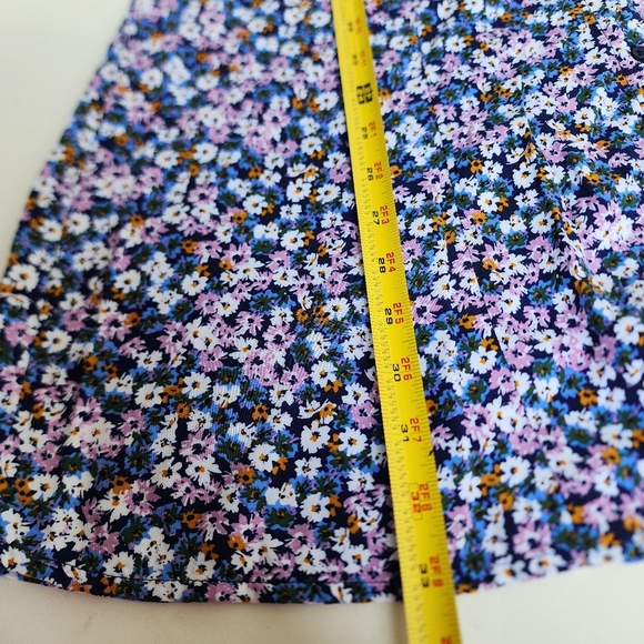 Arizona Jean Co. Fit & Flare Dress Women Multi Floral Rayon Button Front Sz M - Picture 3 of 12